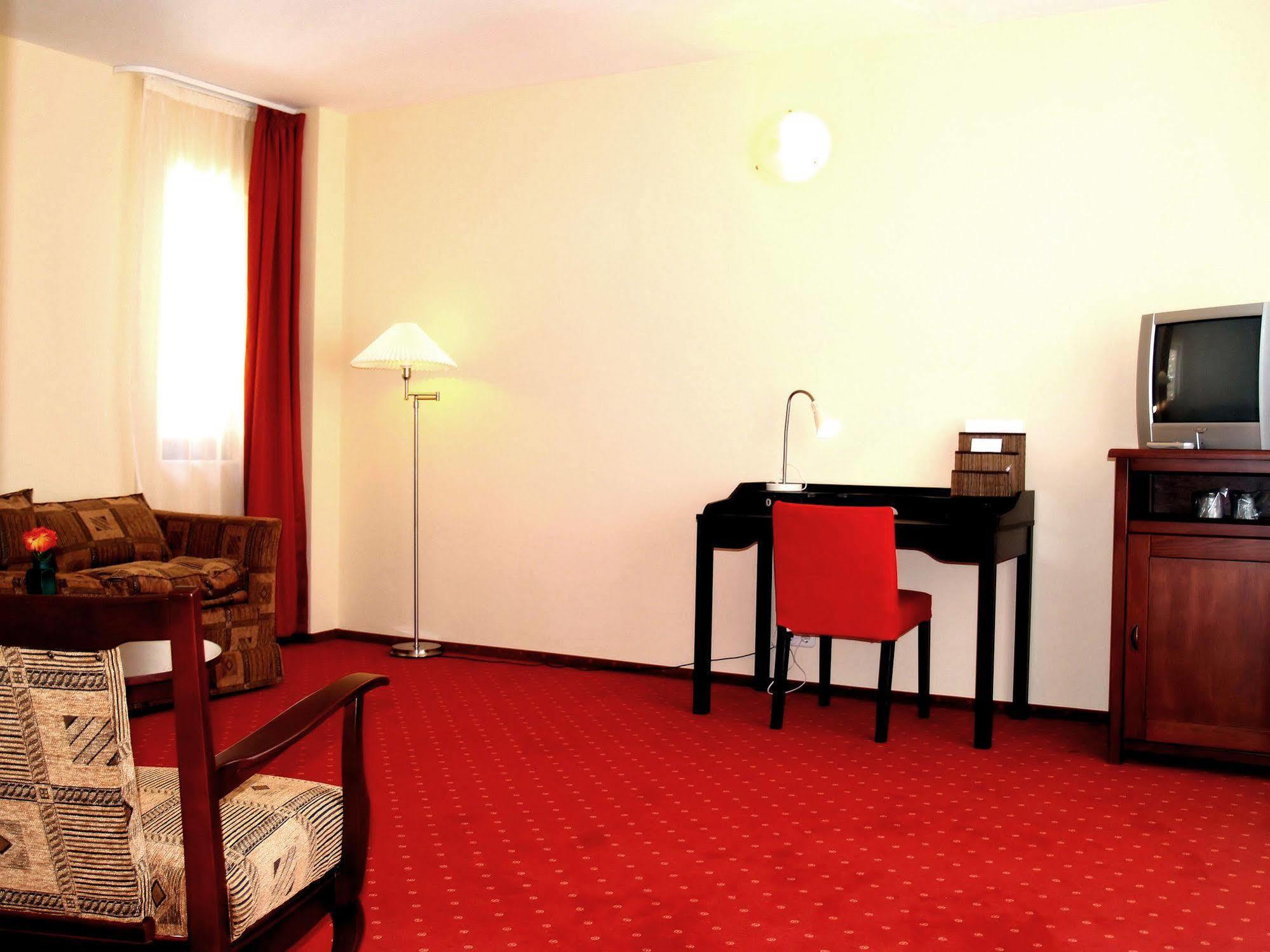 Hotel Floris Cheia (Prahova) Exterior foto